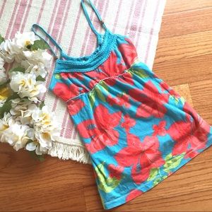 *3 for $12 sale* Hollister tank